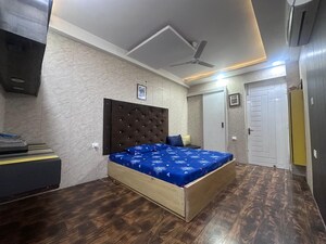 Bedroom in 2 BHK Builder Floor at Sector 42 – for Sale