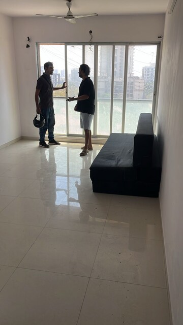 1 BHK Apartment For Rent in Mohid Swiz Heights, Andheri West