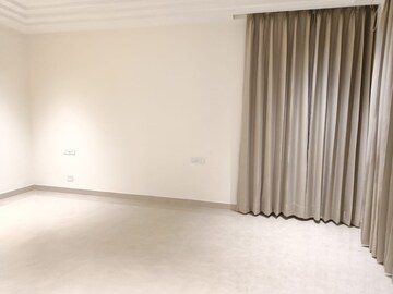 Master Bedroom in 4 BHK Builder Floor at Huda CGHS, Sector 56 – for Rent