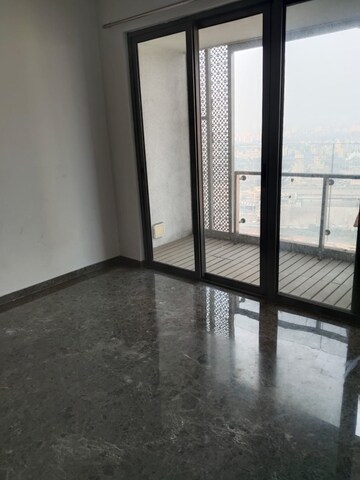 2 BHK Apartment For Rent in Lodha New Cuffe Parade, Wadala