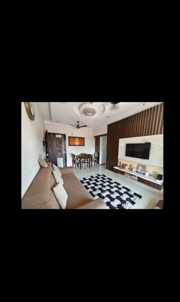 2.5 BHK Apartment For Rent in Ekta Tripolis, Goregaon West
