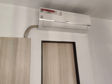 Furnished Amenities in 1 BHK Apartment at Kanakia Spaces Sevens, Andheri East – for Rent