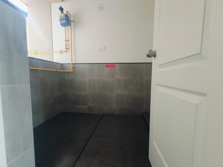 Bathroom, goyal-riviera-aspire 3 Bedroom 2770 Sq.Ft. Apartment In Shela Ahmedabad 8475530