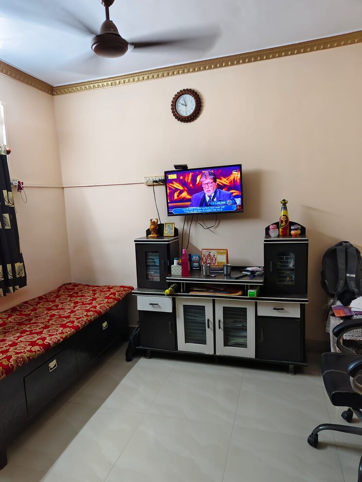 Room, om-gajanan-park 1 RK 337 Sq.Ft. Apartment In Kalyan East Thane 8475640