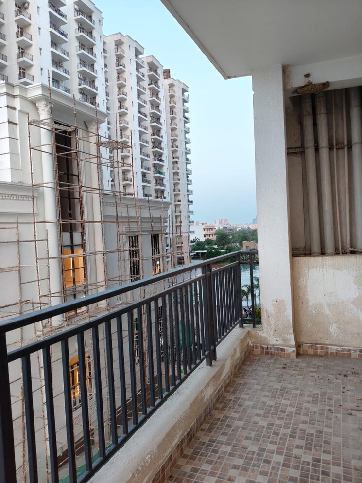 Balcony, omaxe-waterscapes 3.5 Bedroom 1840 Sq.Ft. Apartment In Gomti Nagar Lucknow 8475592