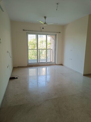 Room in 2 BHK Apartment at Dosti Group Imperia, Manpada – for Sale