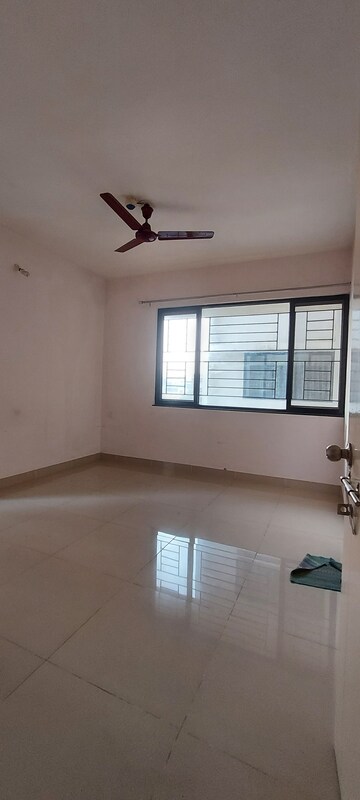 Room in 2 BHK Apartment at Nanded City Asawari, Nanded – for Sale