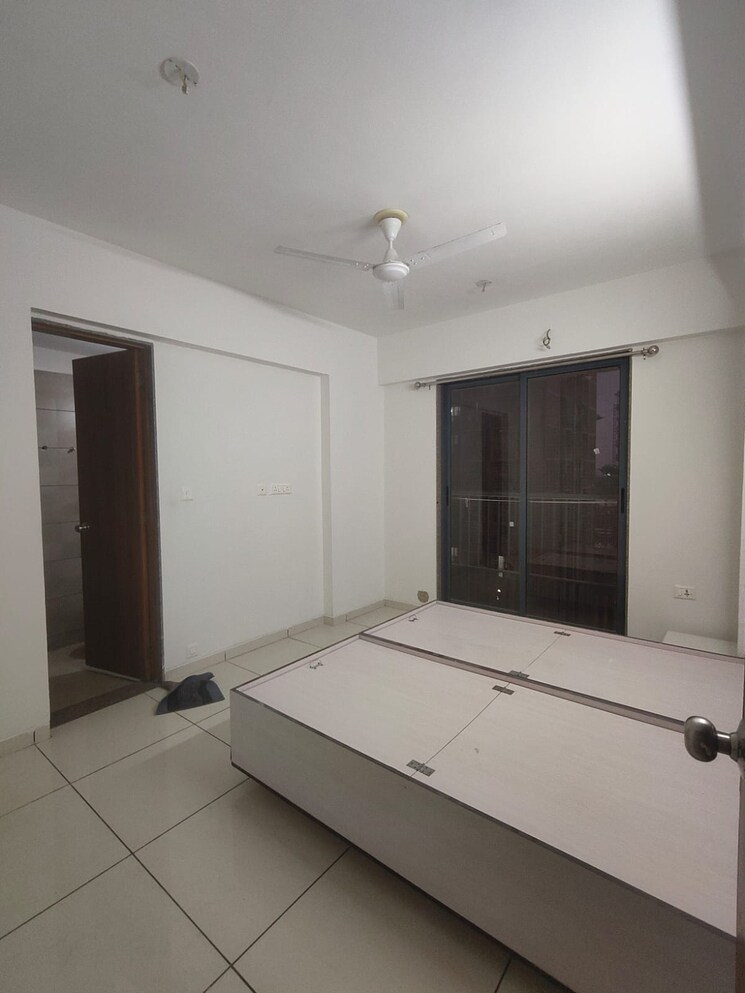 Room, south bopal 3 Bedroom 1430 Sq.Ft. Apartment In South Bopal Ahmedabad 8475887