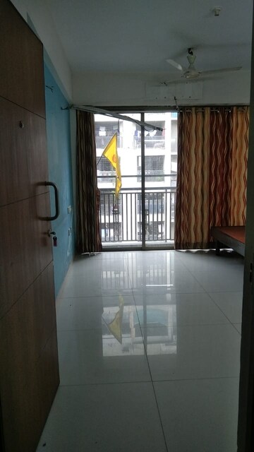 Room in 2 BHK Apartment at Shela – for Sale