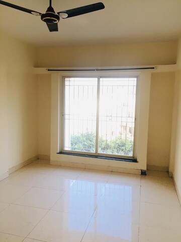 Room in 3 BHK Apartment at BK Jhala Kapil Woodrow Estate Phase 2, Wanwadi – for Sale