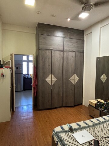 Bedroom in 1 BHK Apartment at Khar West – for Rent