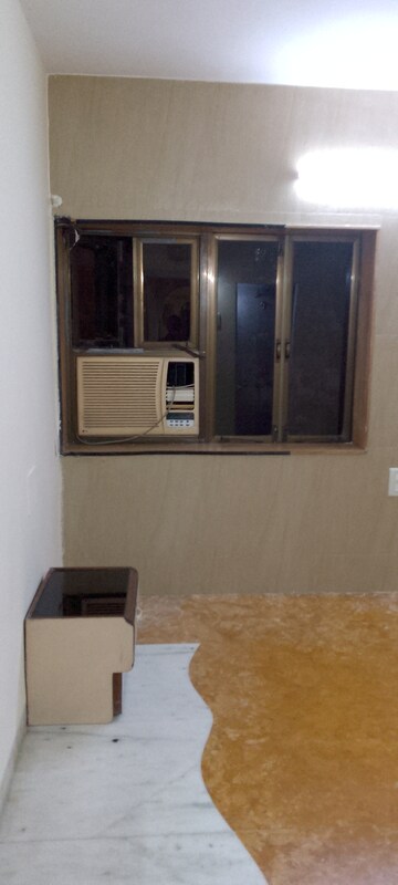 Floor Plan in 1.5 BHK Apartment at Chaitanya Raj Bhavan, Andheri East – for Rent