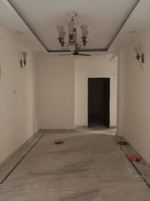 Master Bedroom in 3 BHK Builder Floor at Sector 43 – for Sale