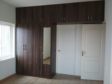 Room in 2 BHK Apartment at Brigade Golden Triangle, Old Madras Road – for Rent