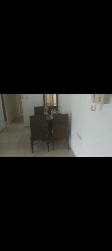 Floor Plan in 2.5 BHK Apartment at Kalpataru Estate Mumbai, Jogeshwari East – for Rent