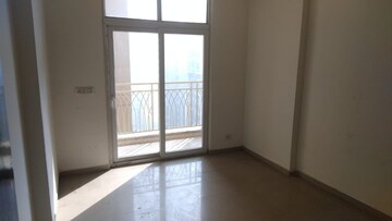 Room in 3 BHK Apartment at Mahagun Mywoods, Sector 16c Greater Noida – for Rent