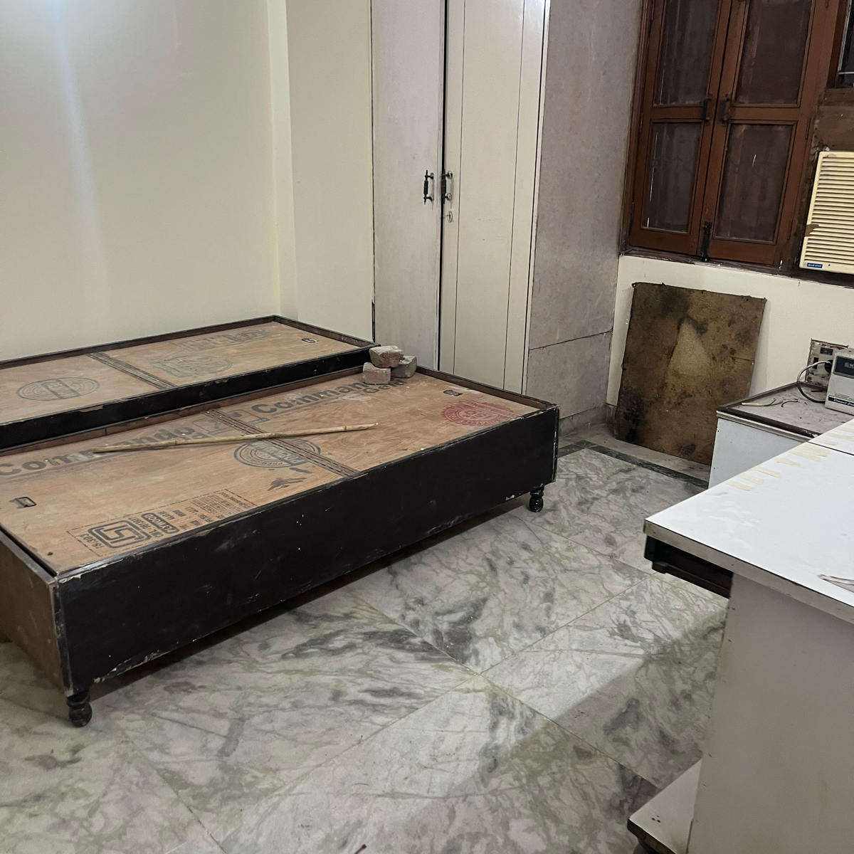 2 BHK + Extra Room Independent House For Rent in Old Rajinder Nagar