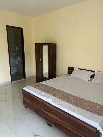 Bedroom in 1 RK Apartment at Ardee City, Sector 52 – for Rent