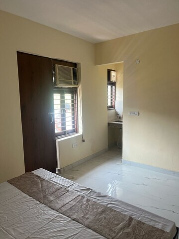 Master Bedroom in 1 RK Apartment at Ardee City, Sector 52 – for Rent