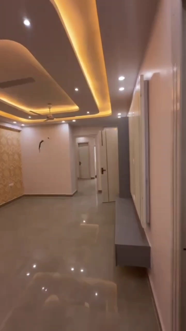 3 BHK Builder Floor For Sale in RPS Palm Drive