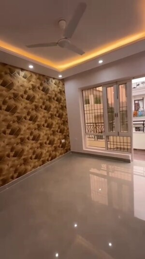 Master Bedroom in 3 BHK Builder Floor at RPS Palm Drive, Sector 88 – for Sale