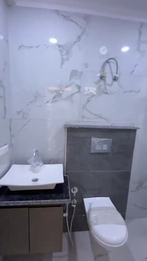 Bathroom in 3 BHK Builder Floor at RPS Palm Drive, Sector 88 – for Sale