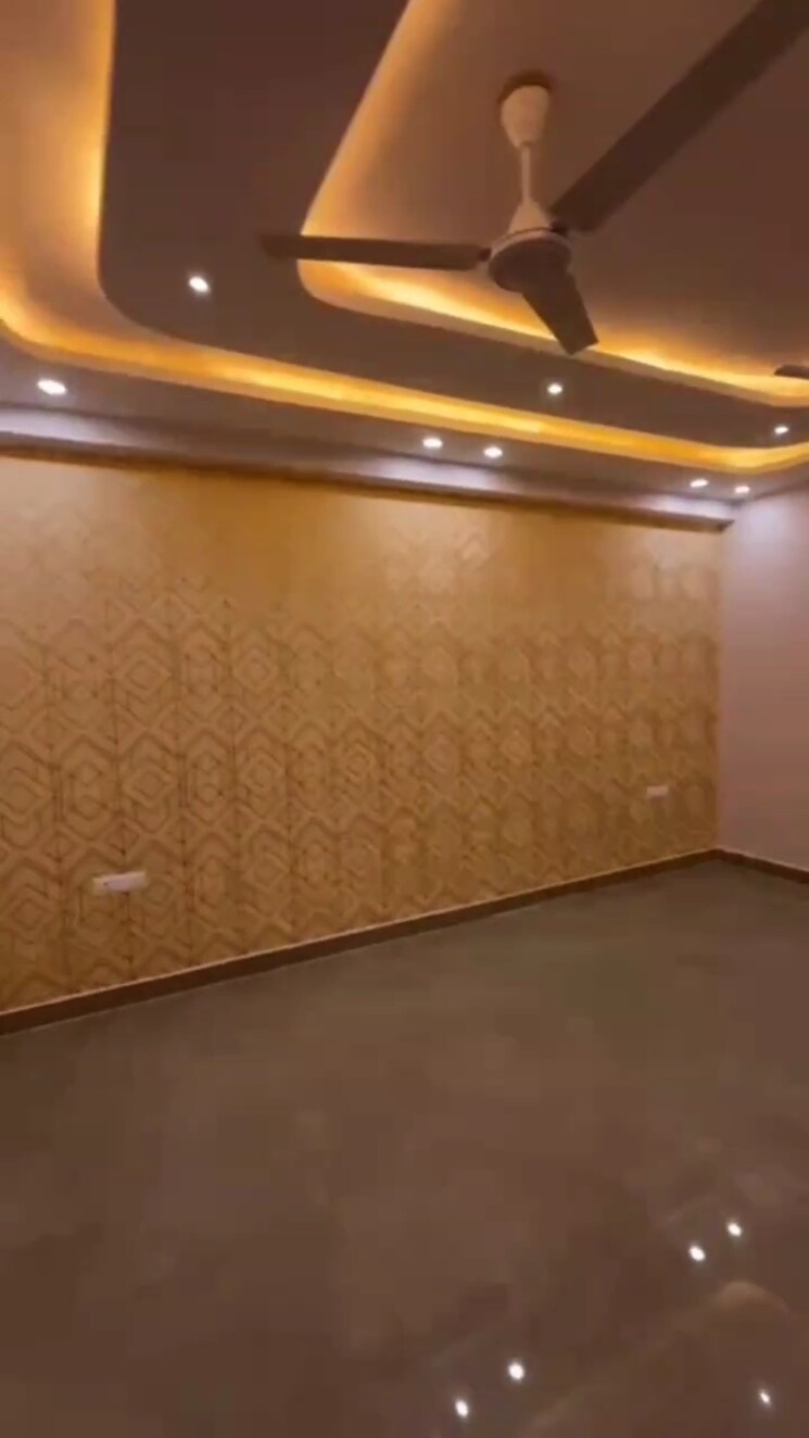 Master Bedroom, rps-palm-drive 3 Bedroom 125 Sq.Yd. Builder Floor In Sector 88 Faridabad 8476418