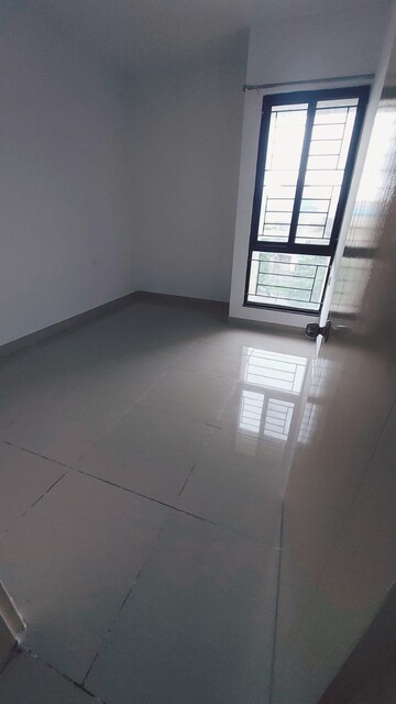 Room in 2 BHK Apartment at Nanded City Asawari, Nanded – for Sale