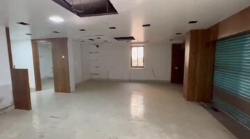  Showroom – Exterior View View at Chetan Building, Ghatkopar East - for Rent
