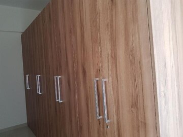 Floor Plan in 3 BHK Apartment at Parel – for Rent