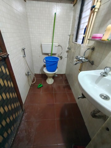 Room in  Pg at Gokuldham Colony – for Rent
