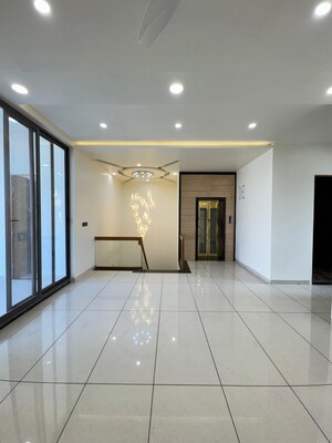 Building Lobby in 4 BHK Villa at Ajmer Road – for Sale