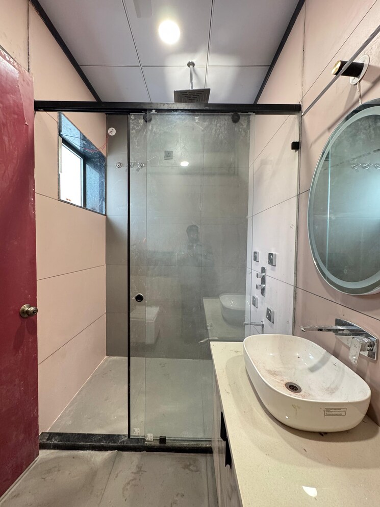 Bathroom, ajmer road 4 Bedroom 283 Sq.Yd. Villa In Ajmer Road Jaipur 8476602