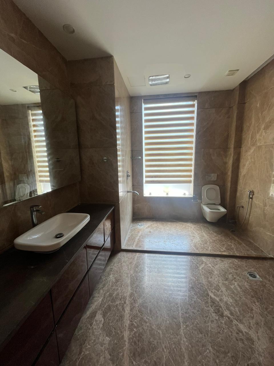 4 BHK + Servant Room Apartment For Sale in Emaar Palm Terraces Select