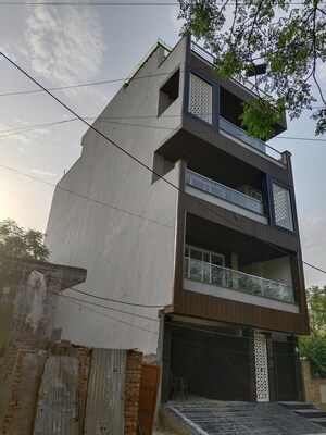 Living Room in 6+ BHK Villa at Sector 110 – for Sale