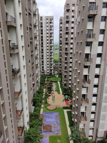 1 BHK Apartment For Rent in Runwal Gardens, Dombivli East