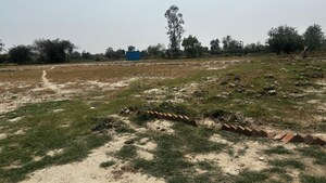  Plot – Garden View at Gaur Aerocity, Gaur Yamuna City - for Sale