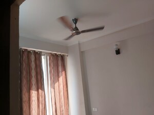 Floor Plan in 3 BHK Apartment at Amrapali Golf Homes, Sector 4 Greater Noida – for Sale