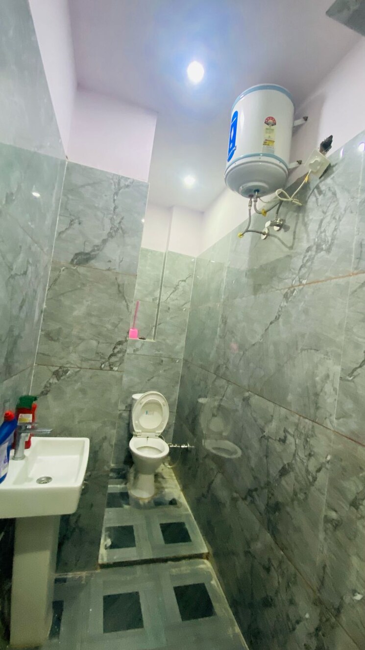 Bathroom, gmada-eco-city 3 Bedroom 1600 Sq.Ft. Independent House In North Mullanpur Chandigarh 8476682