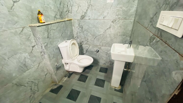 Bathroom, gmada-eco-city 3 Bedroom 1600 Sq.Ft. Independent House In North Mullanpur Chandigarh 8476682