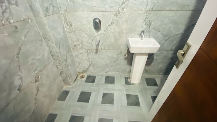 Bathroom, gmada-eco-city 3 Bedroom 1600 Sq.Ft. Independent House In North Mullanpur Chandigarh 8476682