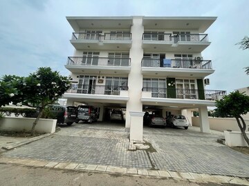 Living Room in 3 BHK Builder Floor at DLF Hyde Park, South Mullanpur – for Rent