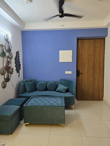 Master Bedroom in 3 BHK Apartment at Gaur City 2 - 14th Avenue, Sector 16c Greater Noida – for Rent
