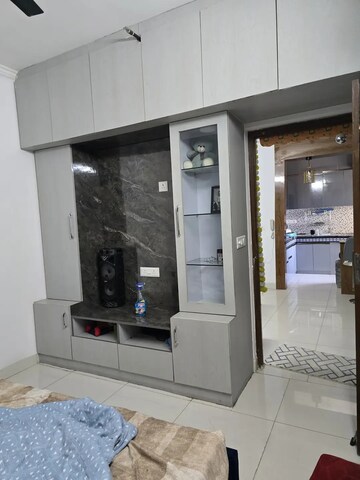 Floor Plan in 3 BHK Apartment at Gaur City 2 - 14th Avenue, Sector 16c Greater Noida – for Rent