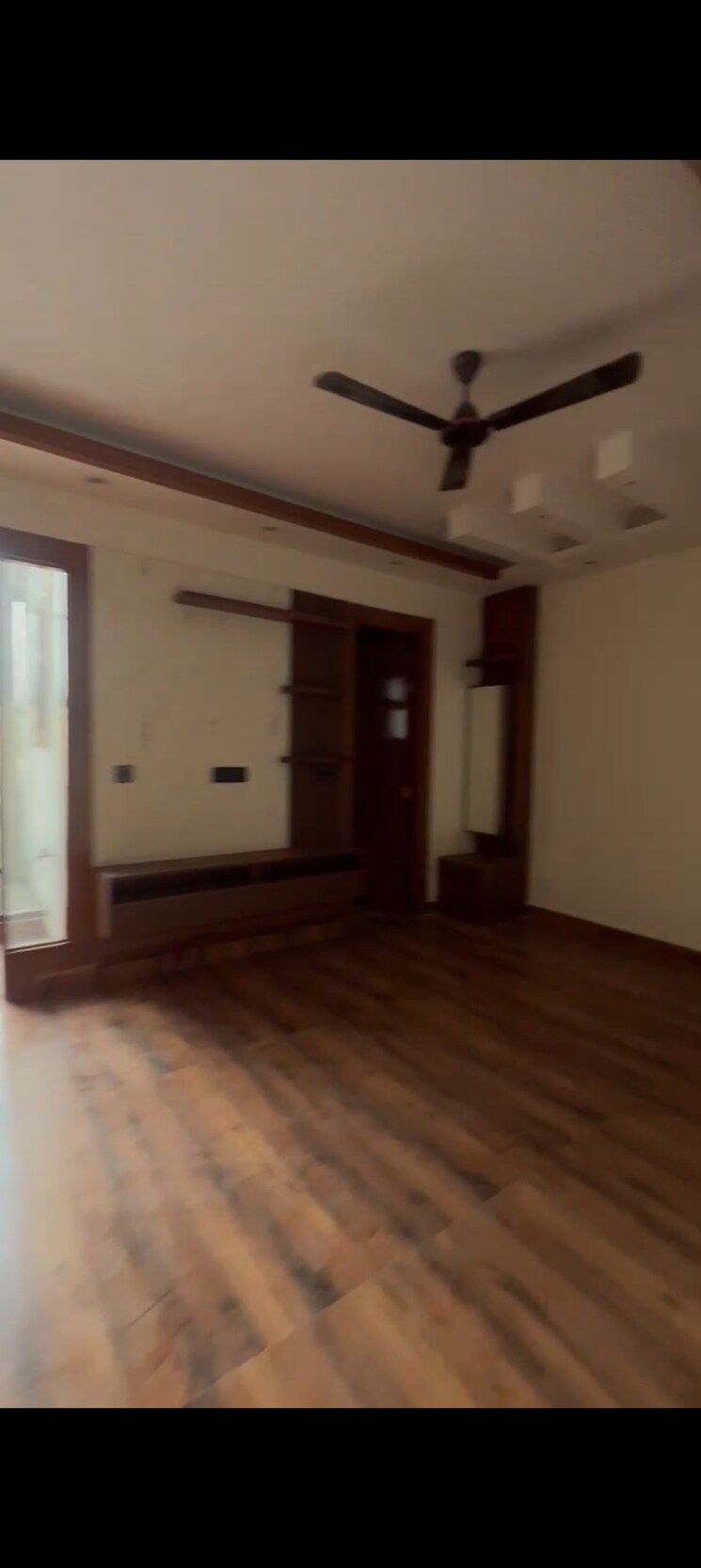 Master Bedroom, indrapuram 4 Bedroom 350 Sq.Mt. Builder Floor In Indrapuram Ghaziabad 8476694