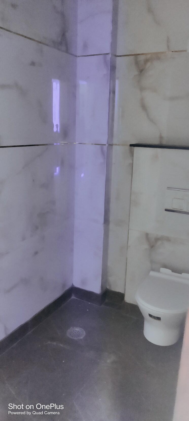 Bathroom, rohini sector 13 2 Bedroom 1050 Sq.Ft. Apartment In Rohini Sector 13 Delhi 8476704