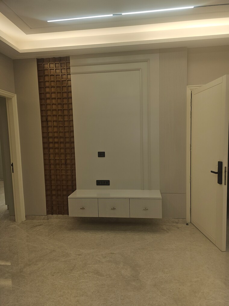 Floor Plan, surajmal vihar 3 Bedroom 200 Sq.Yd. Builder Floor In Surajmal Vihar Delhi 8476714