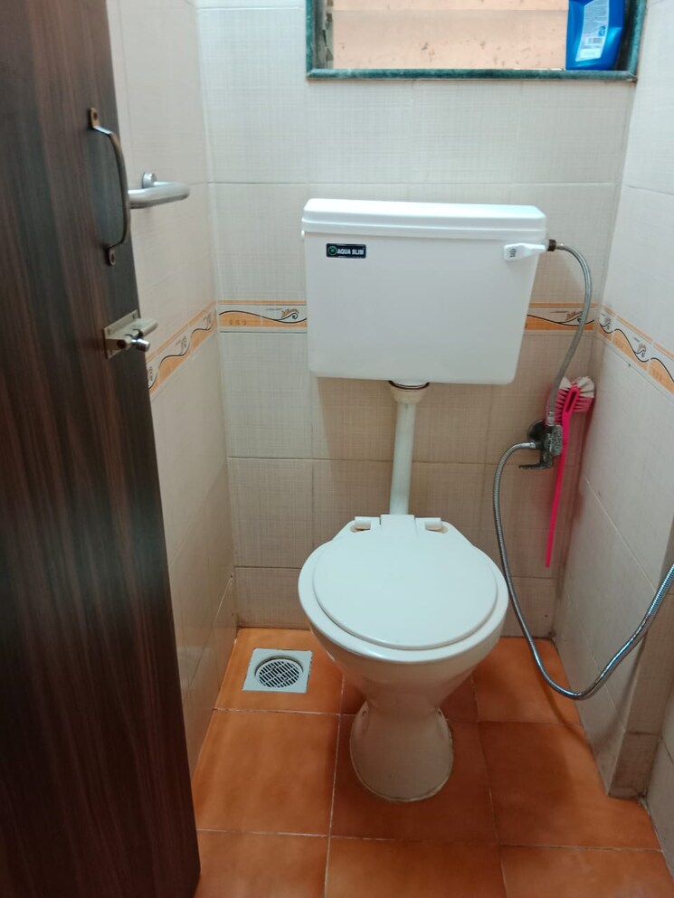 Bathroom, jupiter-apartment-andheri 1 Bedroom 600 Sq.Ft. Apartment In Andheri West Mumbai 8476707