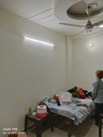 Bedroom in 3 BHK Independent House at Laxmi Nagar – for Rent