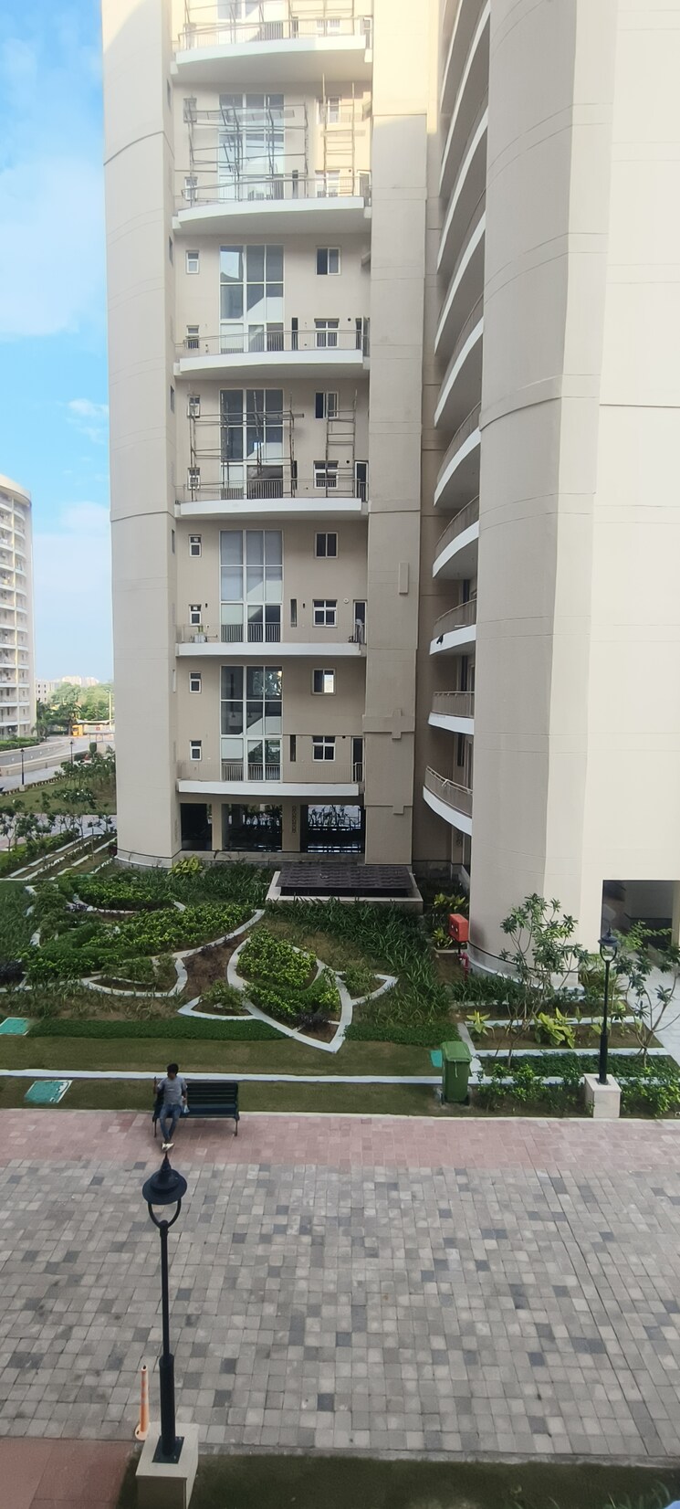 Living Room, bptp-discovery-park 2.5 Bedroom 2800 Sq.Ft. Apartment In Sector 80 Faridabad 8476803